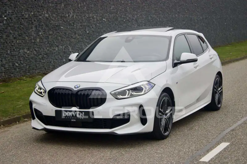 2021 BMW 120