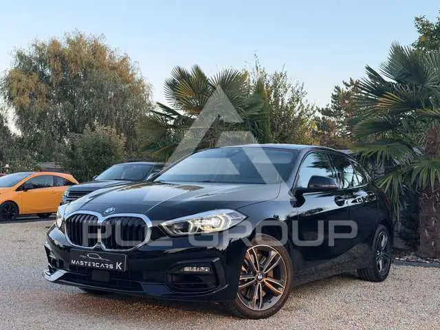 2021 BMW 120