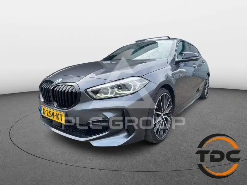 2021 BMW 120