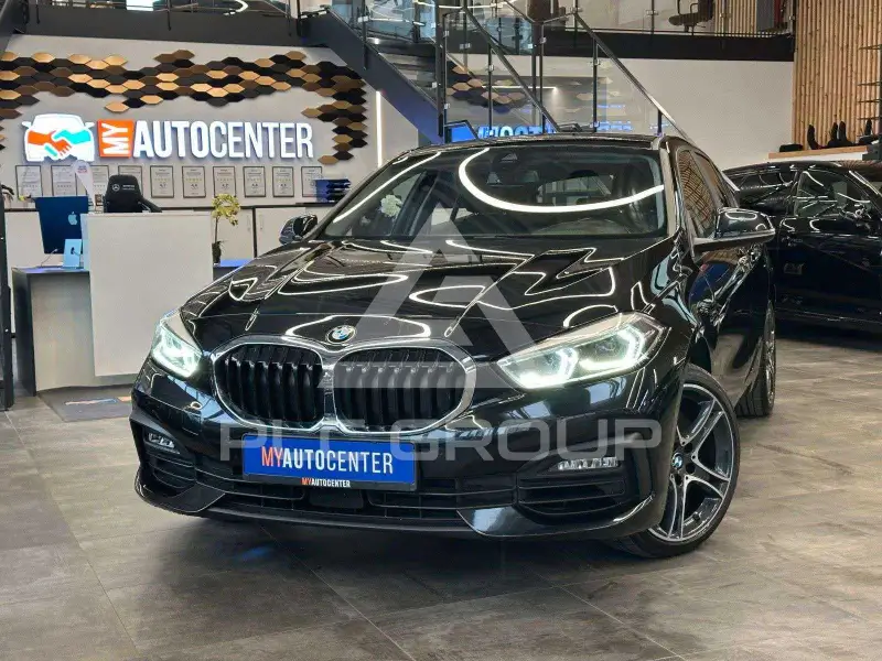 2021 BMW 120