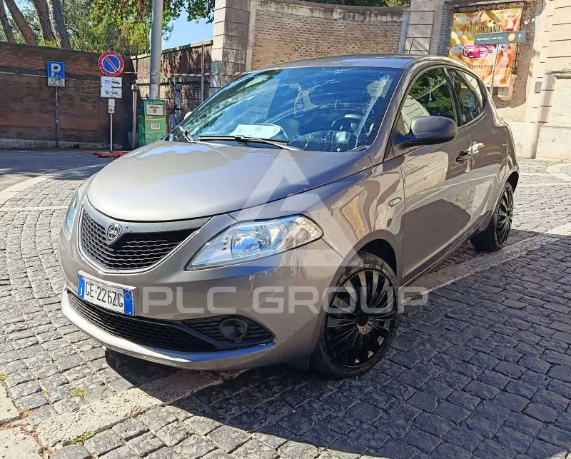 2021 Lancia Y