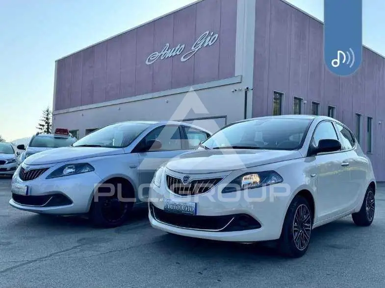 2022 Lancia YPSILON