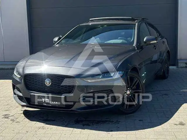 2021 Jaguar XE