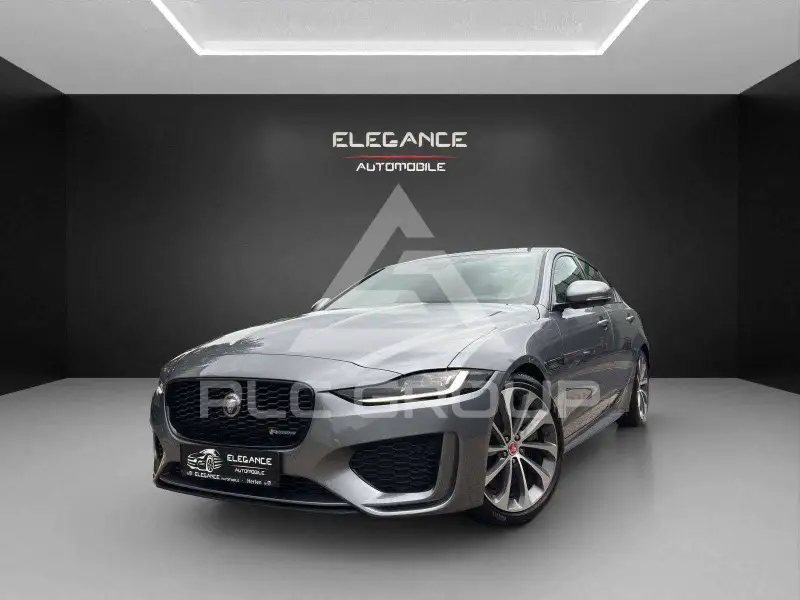 2021 Jaguar XE