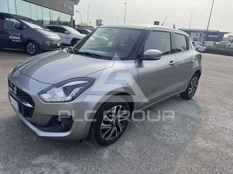 2021 Suzuki SWIFT
