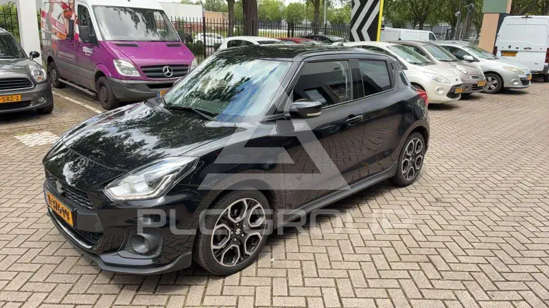 2021 Suzuki SWIFT