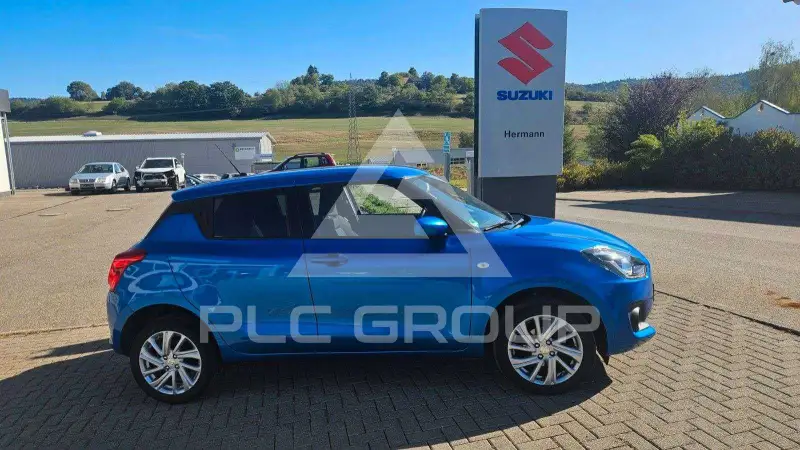 2021 Suzuki SWIFT