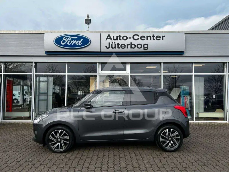 2021 Suzuki SWIFT