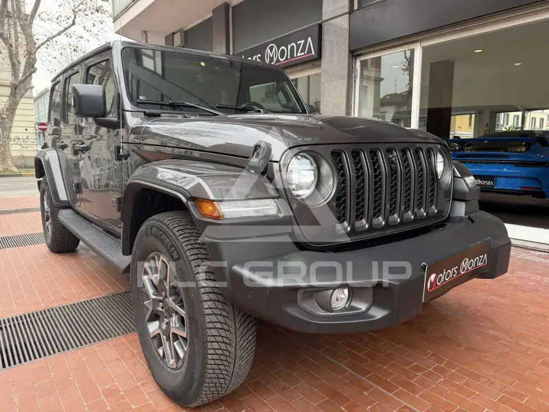 2021 Jeep WRANGLER