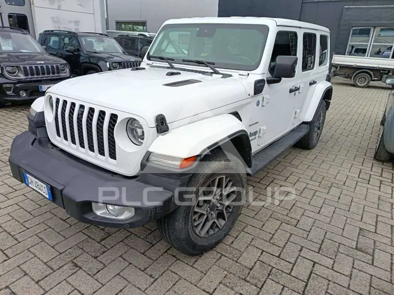 2021 Jeep WRANGLER