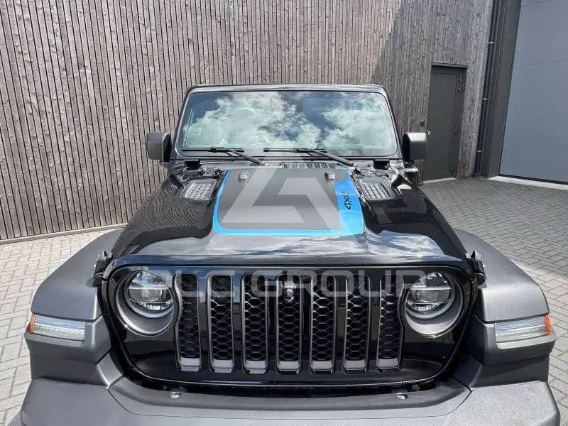 2021 Jeep WRANGLER