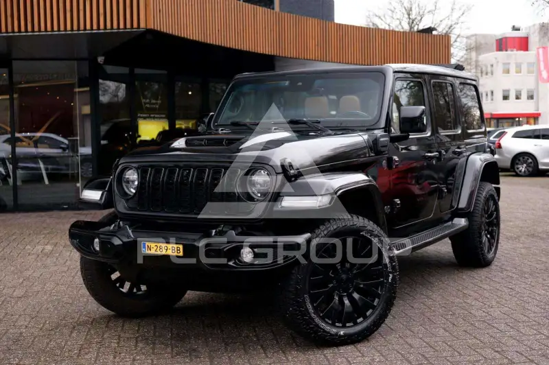 2021 Jeep WRANGLER