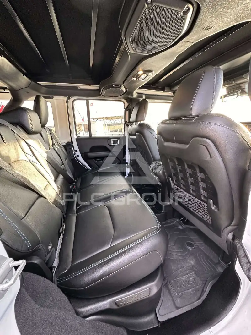2021 Jeep WRANGLER