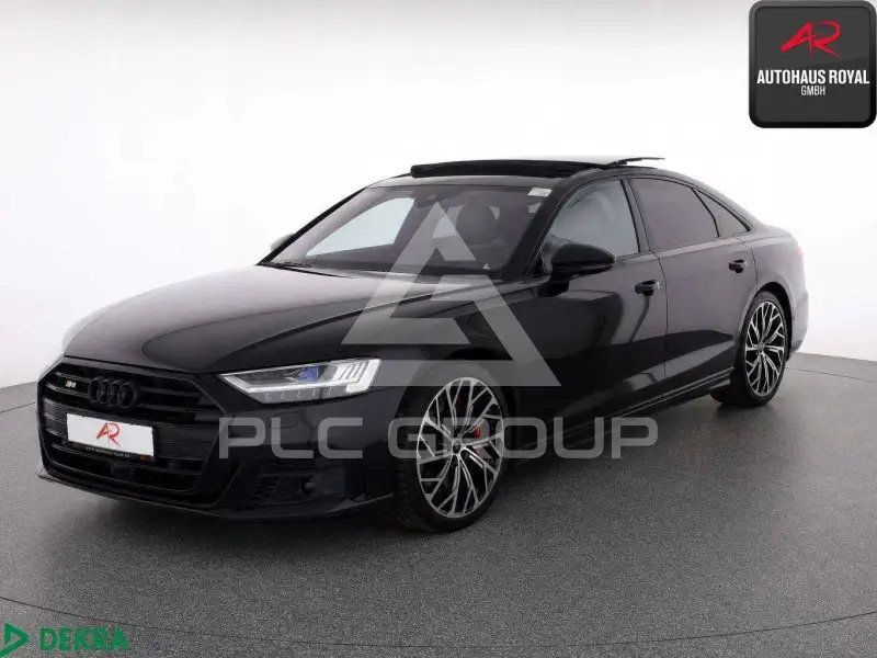 2021 Audi S8