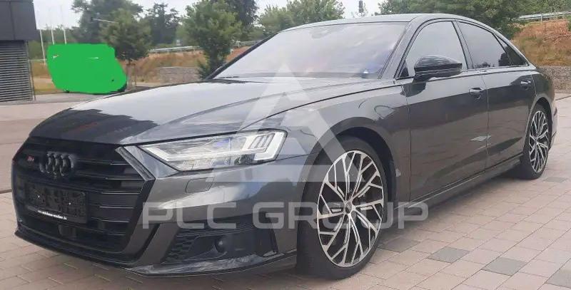 2021 Audi S8
