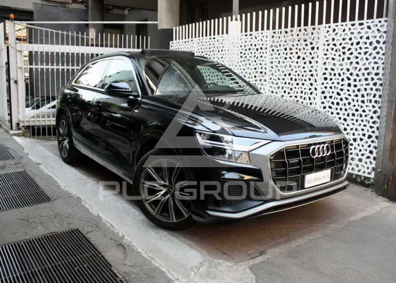 2021 Audi Q8