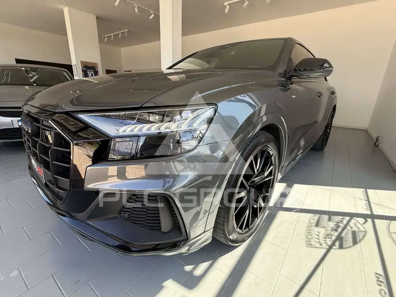 2021 Audi Q8