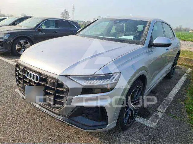2021 Audi Q8