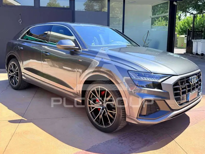 2021 Audi Q8