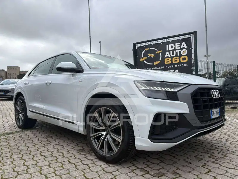 2021 Audi Q8