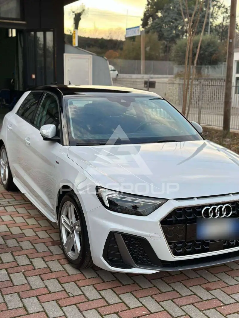 2021 Audi A1