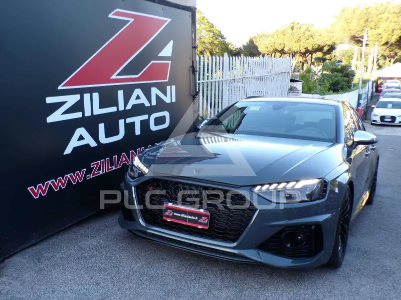 2021 Audi RS4
