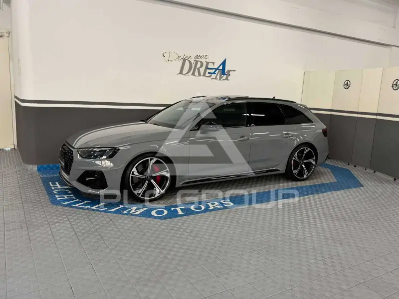 2021 Audi RS4