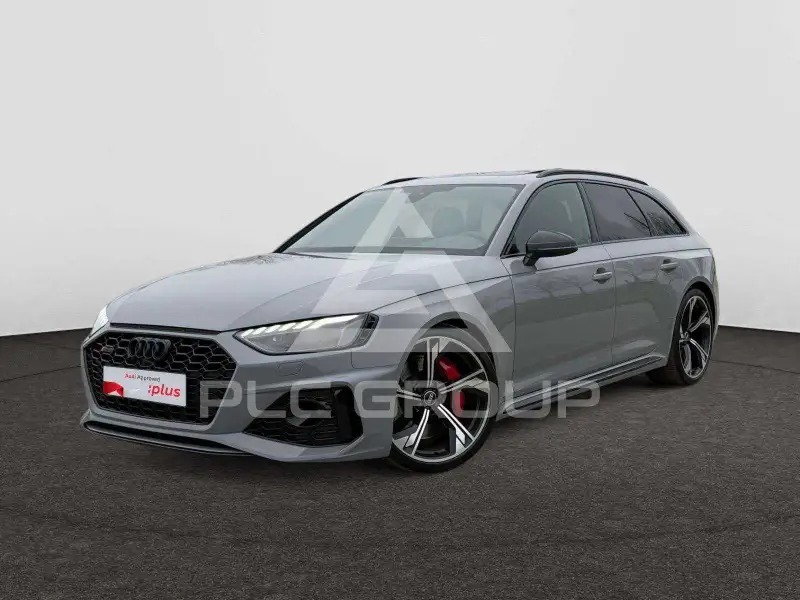 2021 Audi RS4