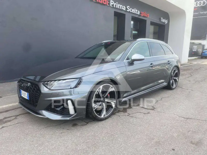 2021 Audi RS4