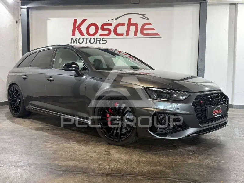 2021 Audi RS4
