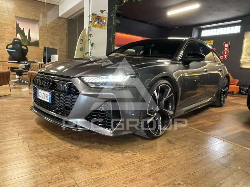 2021 Audi RS6