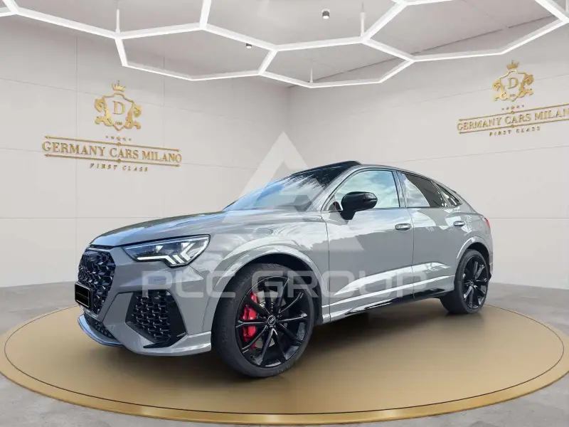 2021 Audi RSQ3
