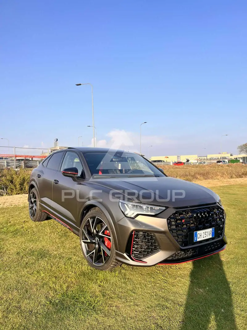 2021 Audi RSQ3