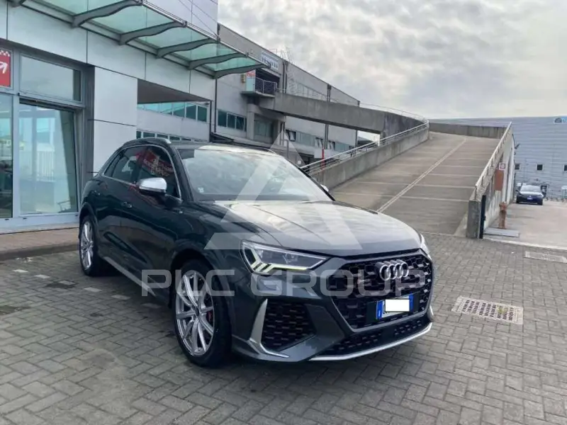 2021 Audi RSQ3