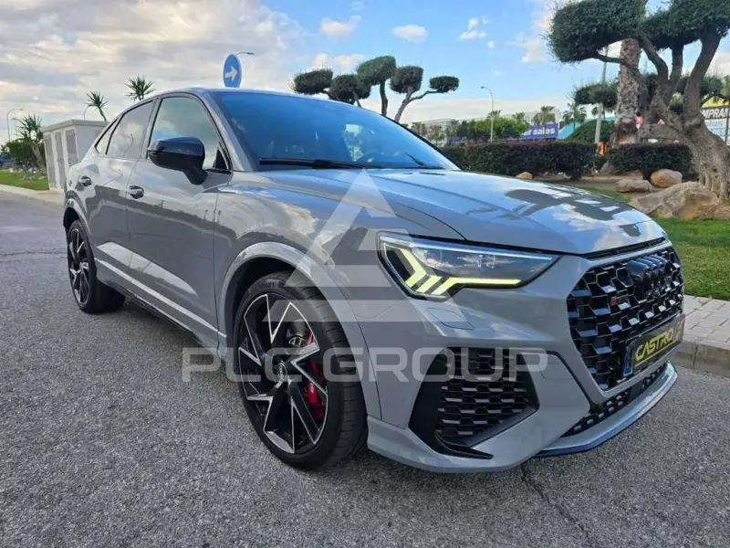2021 Audi RSQ3