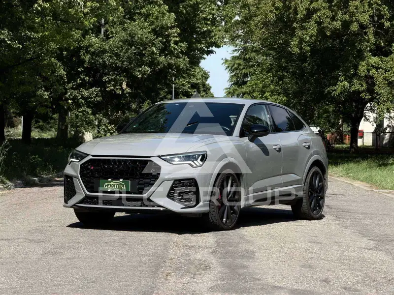 2021 Audi RSQ3