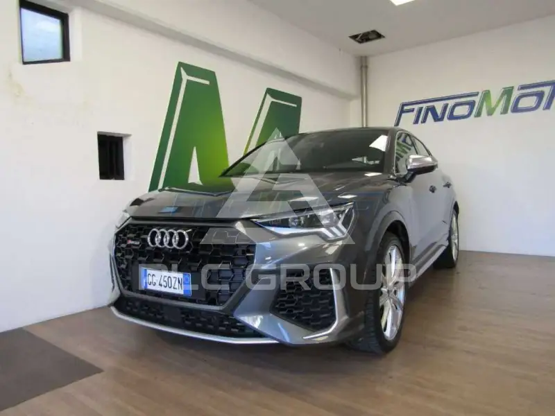 2021 Audi RSQ3