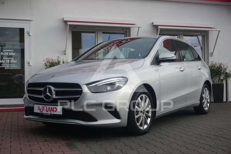 2021 Mercedes Benz B 200