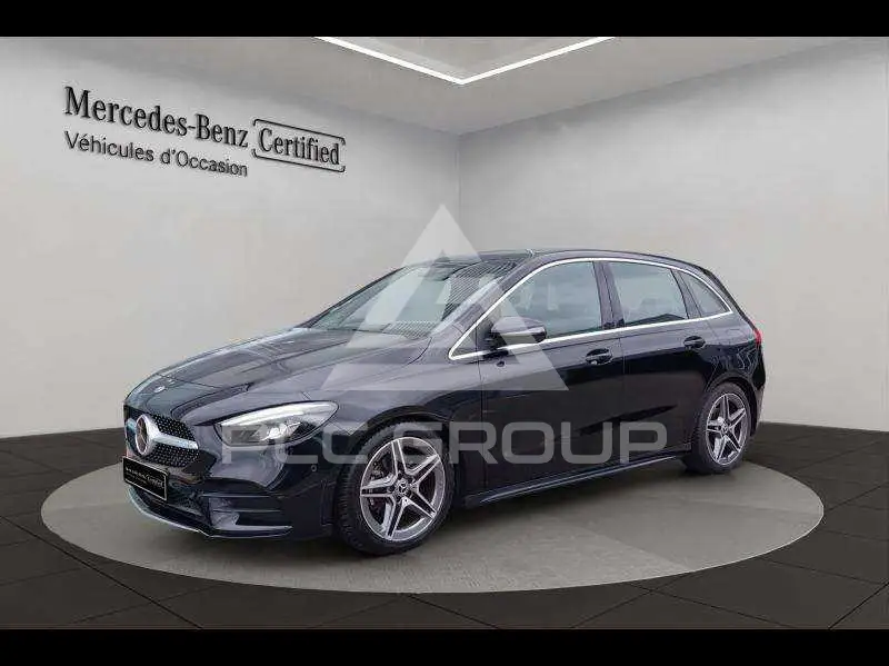 2021 Mercedes Benz B 200