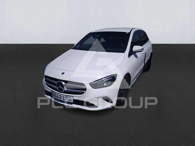 2021 Mercedes Benz B 200