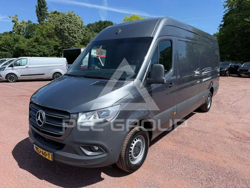 2021 Mercedes Benz Sprinter