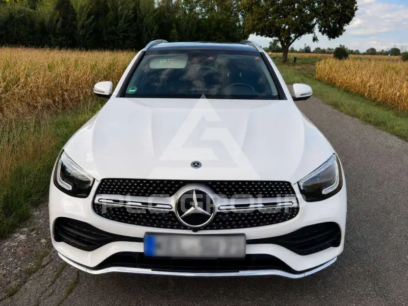 2021 Mercedes Benz E 300