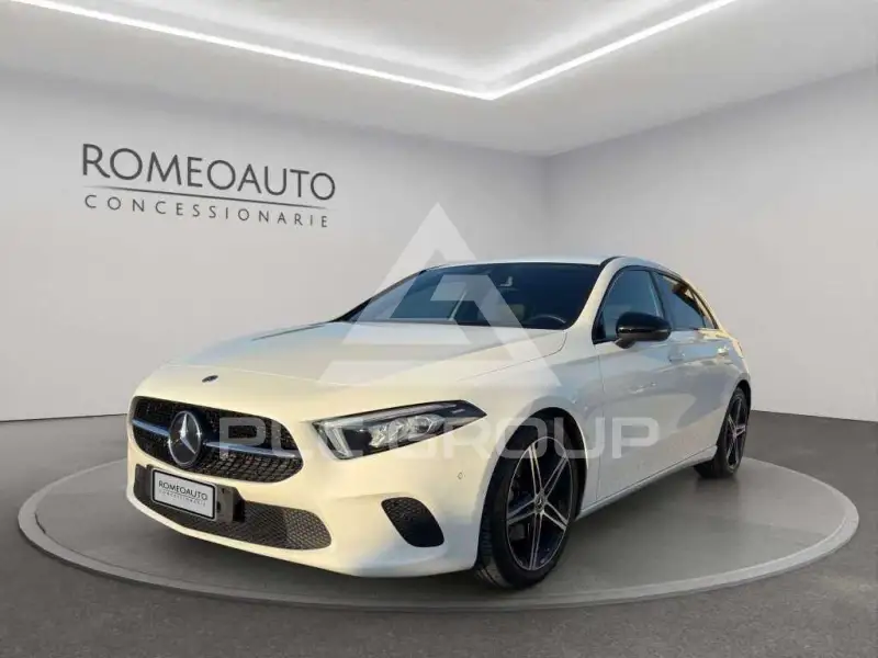 2021 Mercedes Benz A 180