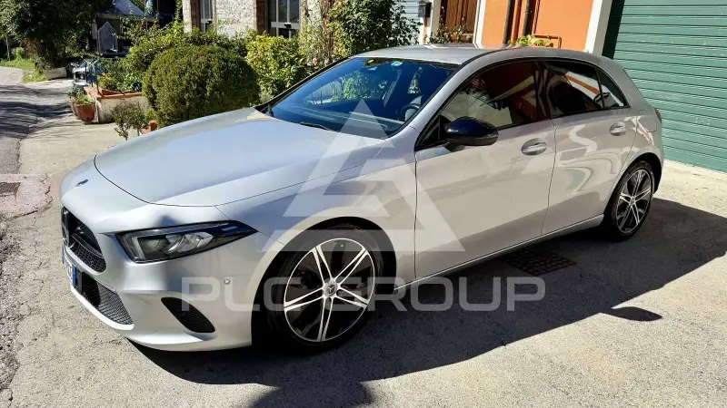 2021 Mercedes Benz A 180