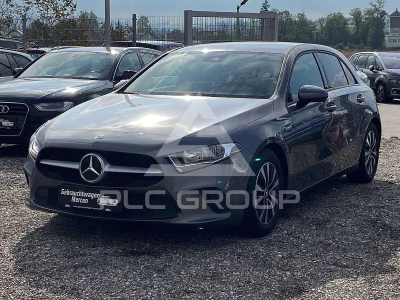 2021 Mercedes Benz A 180