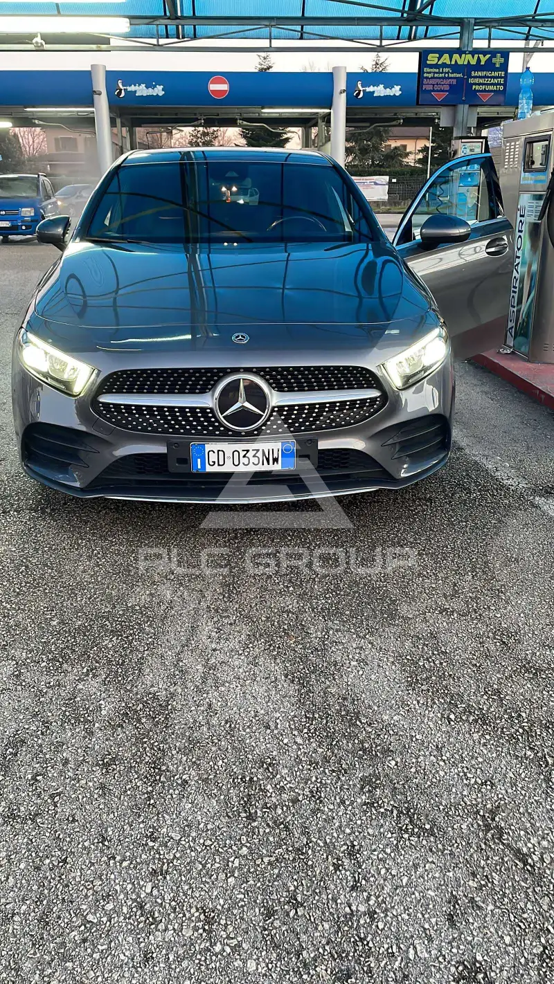 2021 Mercedes Benz A 180