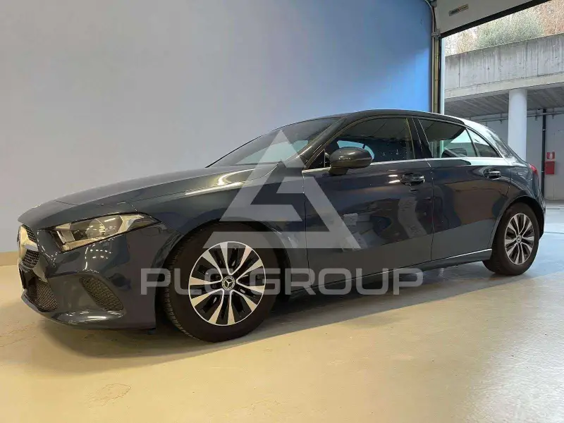 2021 Mercedes Benz A 180