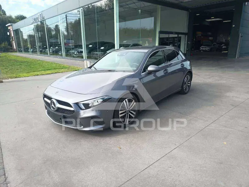 2021 Mercedes Benz A 180