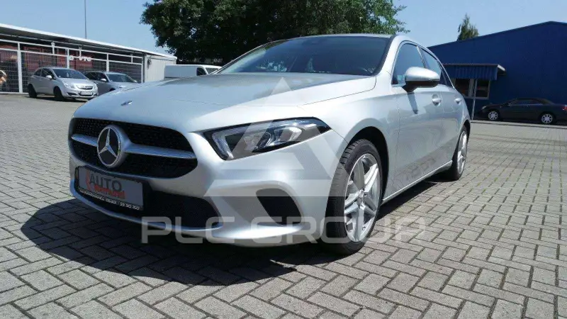 2021 Mercedes Benz A 200
