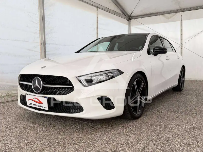2021 Mercedes Benz A 200